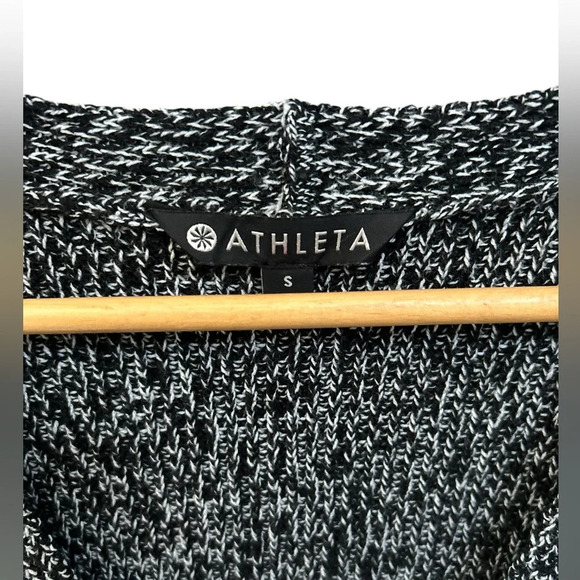 Athleta Shasta Wool Blend Sweater Black and White Split Side SizeSmall Oversized - Picture 3 of 6